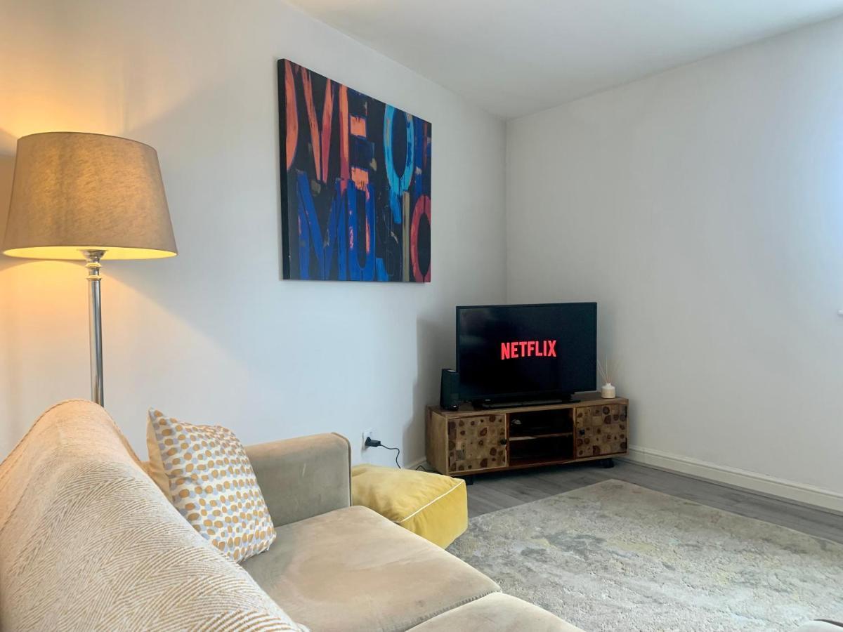 Lovely Stylish Apartment Near Penny Lane! Free Parking Liverpool Esterno foto
