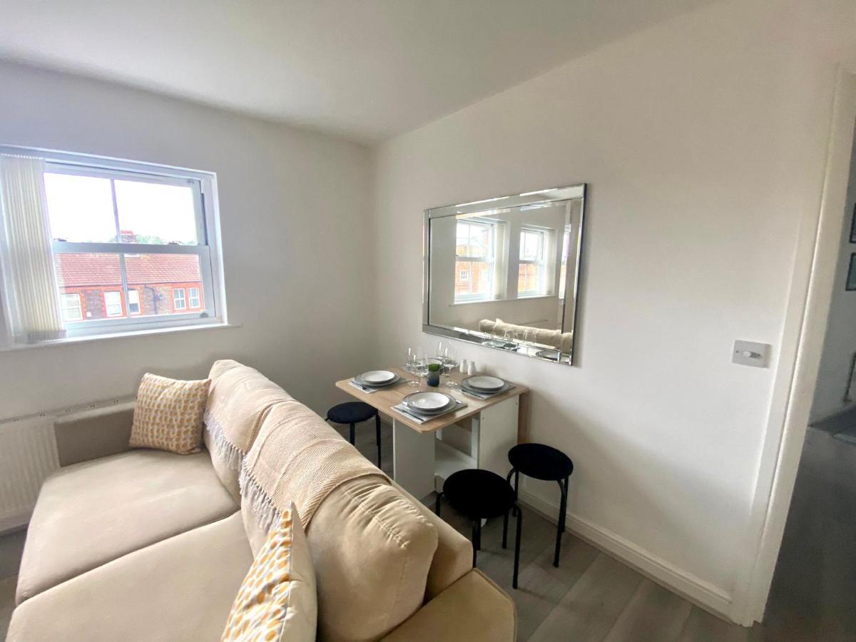 Lovely Stylish Apartment Near Penny Lane! Free Parking Liverpool Esterno foto